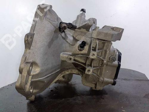Used Gearbox OPEL CORSA E (X15) 1.4 Turbo (08, 68) (101 hp) 8223652
