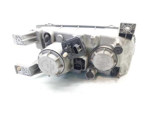 Used Left headlight HYUNDAI TRAJET (FO) 2.0 (136 hp) 8223666