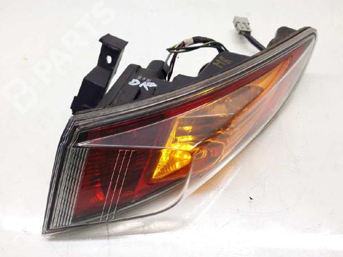 Used Right taillight HONDA CIVIC VIII Hatchback (FN, FK) 2.2 CTDi (FK3) (140 hp) 8223665
