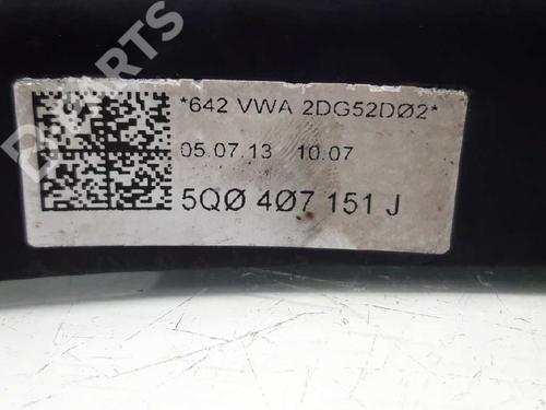 Used Left front suspension arm VW GOLF VII (5G1, BQ1, BE1, BE2) 1.6 TDI (105 hp) 8227755