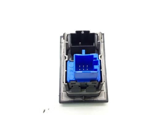 Used Warning switch VW GOLF VII (5G1, BQ1, BE1, BE2) 1.6 TDI (105 hp) 8227804