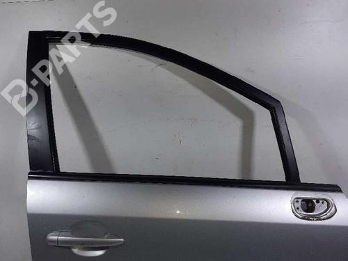 Used Right front door KIA CARENS II MPV (FJ) 2.0 CRDi (113 hp) 8253365