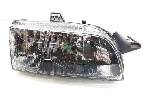 Used Right headlight FIAT PUNTO (176_) 1.7 TD (176AT) (63 hp) 8257418