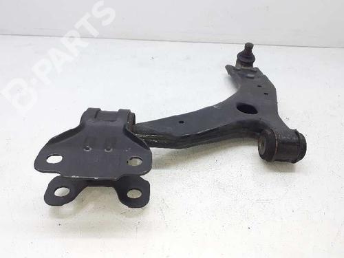 Used Left front suspension arm Left front suspension arm FORD FOCUS III 1.6 TDCi (115 hp) 8260046 8260046