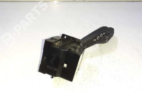 Used Steering column stalk FORD FOCUS III 1.6 TDCi (115 hp) 8260064