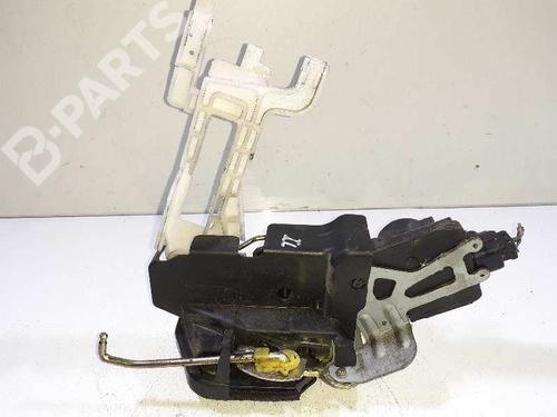 Rear right lock HYUNDAI SANTA FÉ I (SM) 2.4 16V | BP8404225C99 