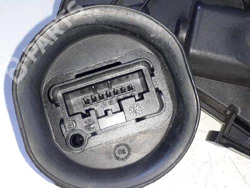Used Rear right lock VW GOLF VI (5K1) 1.6 TDI (105 hp) 8600400