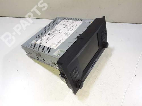 Used Radio Radio SEAT IBIZA IV (6J5, 6P1) 1.2 TSI (90 hp) 8636498 8636498