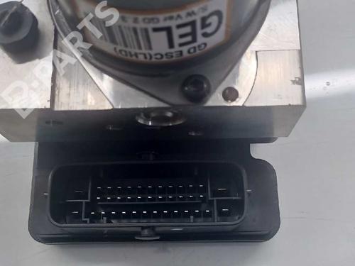 Used ABS pump HYUNDAI i30 (GD) 1.6 CRDi (110 hp) 8626956