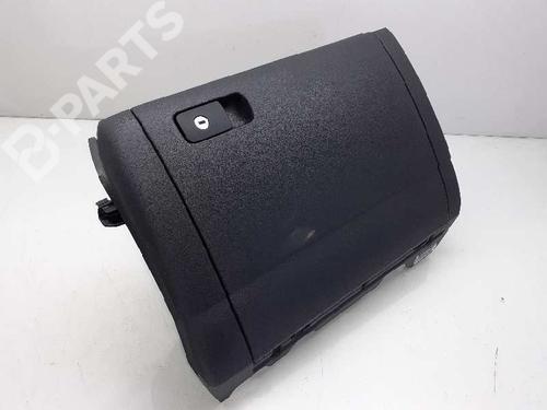 Used Glove box VW GOLF VII (5G1, BQ1, BE1, BE2) 2.0 GTI (230 hp) 8670295