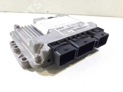Used Engine control unit (ECU) PEUGEOT 308 I (4A_, 4C_) 1.6 HDi (90 hp) 8670247