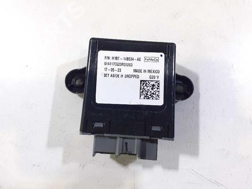 Used Electronic module FORD FIESTA VII (HJ, HF) 1.0 EcoBoost (101 hp) 8796539