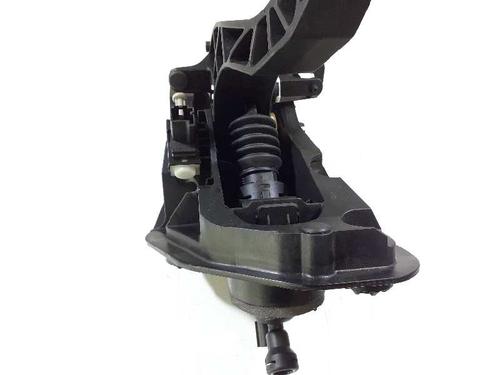 Clutch pedal FORD FIESTA VII (HJ, HF) 1.0 EcoBoost (101 hp) 8833005