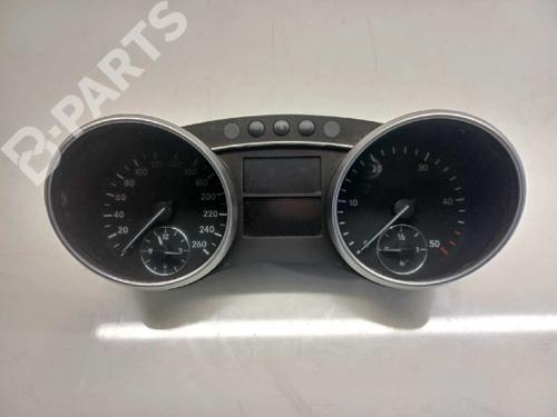 Instrument cluster MERCEDES-BENZ M-CLASS (W164)  | BP8884740C47 