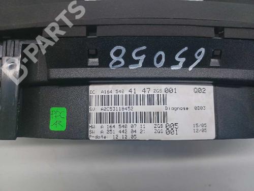 Used Instrument cluster MERCEDES-BENZ M-CLASS (W164) [2005-2012]  8884740
