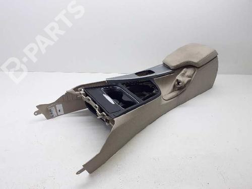 Armrest / Center console BMW 3 (F30, F80) 320 d (184 hp) 8903646