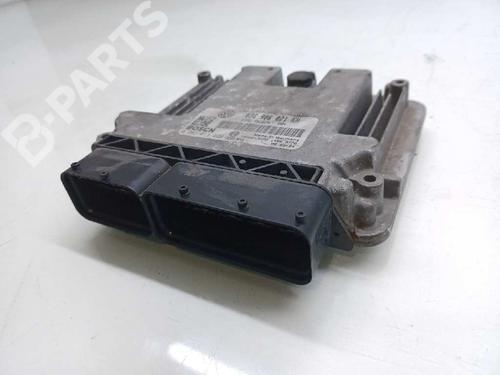 Used Engine control unit (ECU) VW GOLF V (1K1) 1.9 TDI (105 hp) 8911422