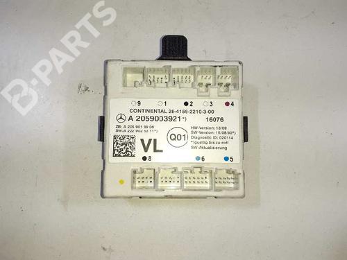Used Comfort control module MERCEDES-BENZ C-CLASS Coupe (C205) C 250 d (205.308) (204 hp) 8919541