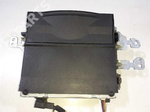 Used Radio MERCEDES-BENZ GL-CLASS (X164) GL 500 4-matic (164.886) (388 hp) 8943226