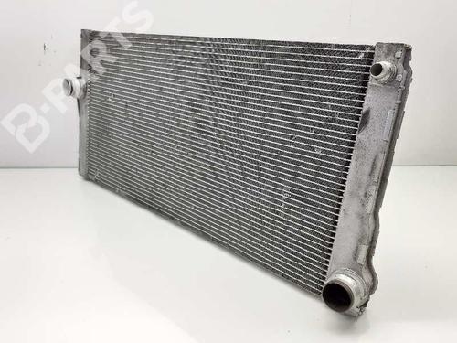 Used Water radiator BMW 5 Touring (F11) 520 d (163 hp) 9077613