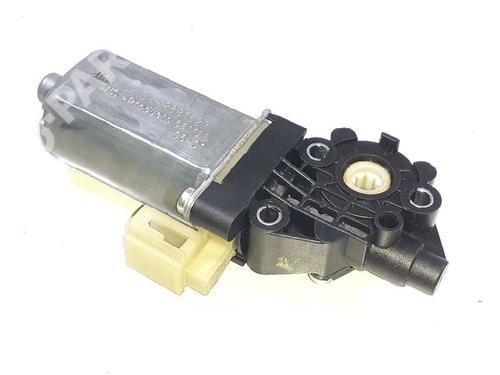 Rudehejsemotor bagstkærm højre BMW 7 (E65, E66, E67) 730 d (218 hp) 9094147