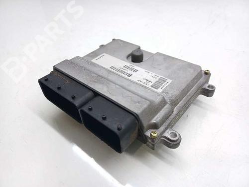 Used Engine control unit (ECU) VOLVO S40 II (544) 2.4 (140 hp) 9094058