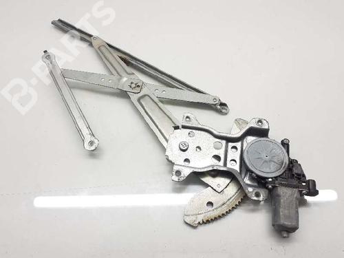 Used Front right window mechanism SUZUKI SX4 (EY, GY) 1.9 DDiS (RW419D) (120 hp) 9108647
