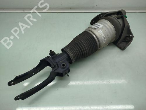 right-front-shock-absorber-vw-touareg-7la-7l6-7l7-2002-2003-2004-2005-2006-2007-2008-2009-2010-2011-2012-2013-31310047 main image