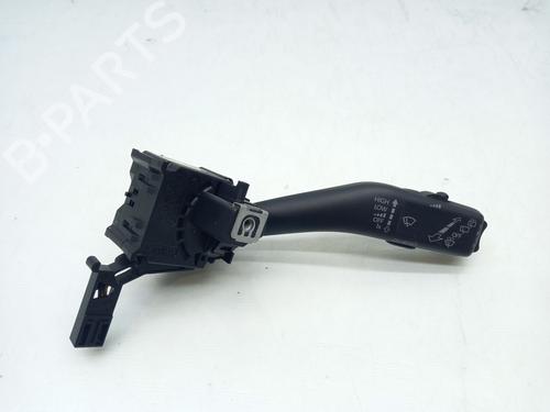 Used Steering column stalk VW CADDY III MPV (2KB, 2KJ, 2CB, 2CJ) 2.0 EcoFuel (109 hp) 22980742