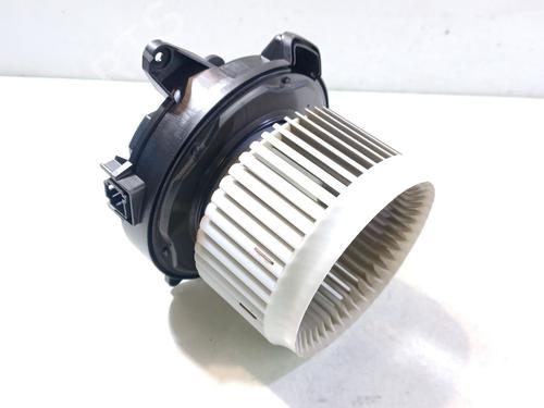 Used Heater blower motor Heater blower motor MASERATI GRECALE GT Mild Hybrid Q4 (300 hp) 40125303 40125303