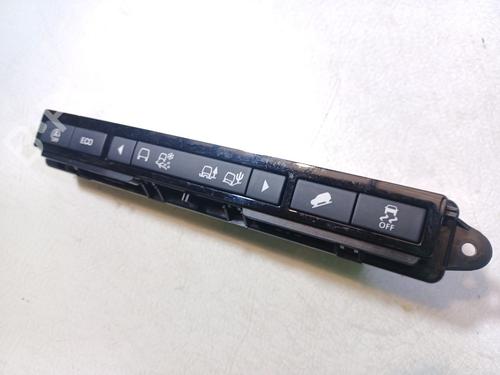 Switch LAND ROVER DISCOVERY SPORT (L550) 2.0 D | BP31837637I30