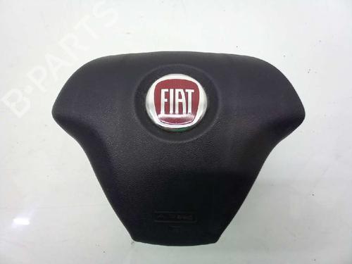 Airbag volante FIAT DOBLO Cargo (263_) 1.6 D Multijet (263WXD1B, 263WXR1B, 263WXX1B, 263ZXD1B,... (105 hp) 10745101