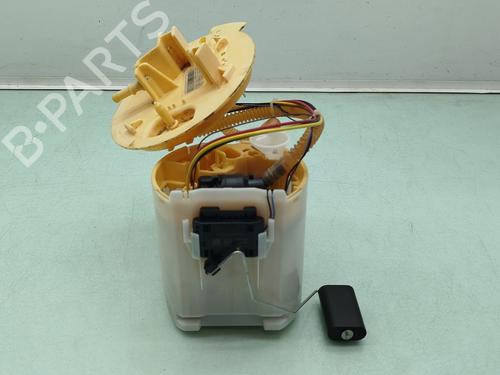 Used Fuel pump MERCEDES-BENZ B-CLASS Sports Tourer (W247) B 200 d (247.012) (150 hp) 26567049