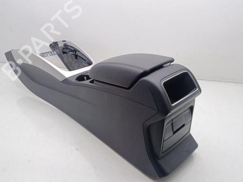 Armrest / Center console AUDI Q5 (8RB) 2.0 TDI quattro | BP32195076I20 