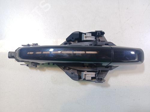Used Rear left exterior door handle Rear left exterior door handle LAND ROVER RANGE ROVER SPORT II (L494) 5.0 SCV8 4x4 (575 hp) 34448689 34448689