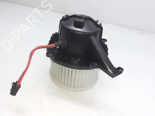 Used Heater blower motor MERCEDES-BENZ VITO Van (W447) [2014-2025]  13047942