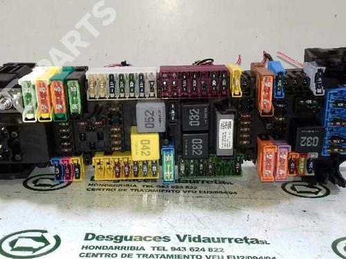 Used Fuse box MERCEDES-BENZ V-CLASS (W447) [2014-2025]  9117369
