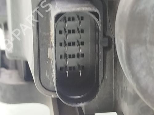 Right headlight VW GOLF VI (5K1) 1.6 TDI | BP32338127C29 