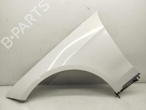 left-front-fenders-mercedes-benz-e-class-w212-2009-2010-2011-2012-2013-2014-2015-2016-36040165 main image