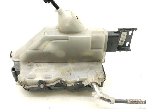 Højre fortil lås PEUGEOT 3008 II SUV (MC_, MR_, MJ_, M4_) 1.5 BlueHDi 130 (131 hp) 31832085