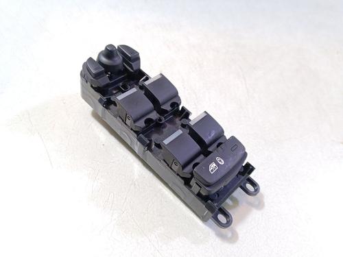 Used Left front window switch LAND ROVER DISCOVERY SPORT (L550) 2.0 D (150 hp) 31837596