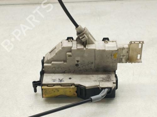 Serrure avant droite PEUGEOT EXPERT Van (VF3A_, VF3U_, VF3X_) 1.6 HDi 90 16V (90 hp) 31837520