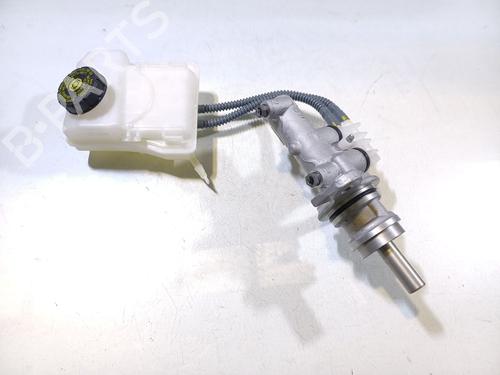 Used Brake master cylinder MERCEDES-BENZ VITO Van (W447) [2014-2025]  23087820