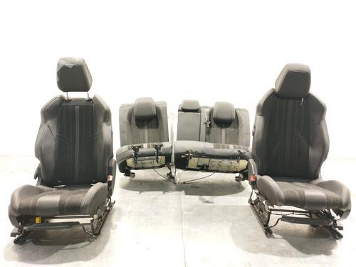 Seats set PEUGEOT 3008 II SUV (MC_, MR_, MJ_, M4_) 1.6 PureTech 180 (M45GFR, M45GFU) BP17921311C78
