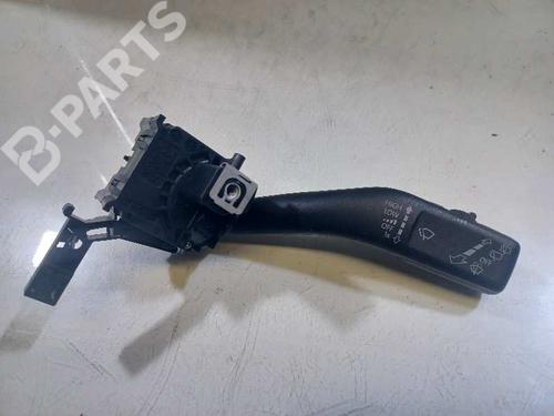 Used Steering column stalk VW GOLF VI (5K1) 2.0 TDI (110 hp) 10083355
