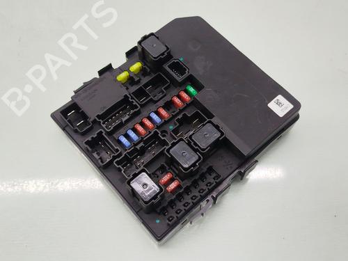 Used Fuse box NISSAN NV200 / EVALIA Bus 1.5 dCi 90 (M20, M20M) (90 hp) 30287538