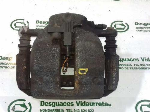 Used Right front brake caliper MERCEDES-BENZ B-CLASS Sports Tourer (W245) [2005-2011]  11558112