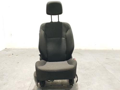 Used Right front seat MERCEDES-BENZ CITAN Box Body/MPV (W415) 109 CDI (415.601, 415.603, 415.605) (90 hp) 19340146