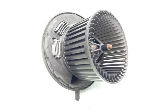 Used Heater blower motor BMW X1 (E84) sDrive 20 d (163 hp) 16929571