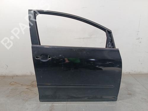 Used Right front door Right front door 37792572 37792572